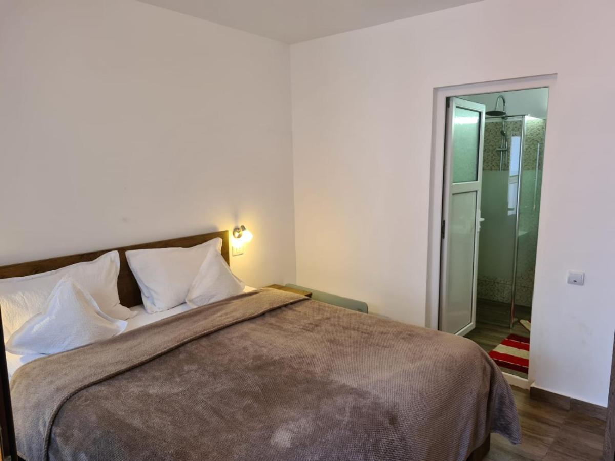 Hotel Casa Anne à Mangalia Extérieur photo